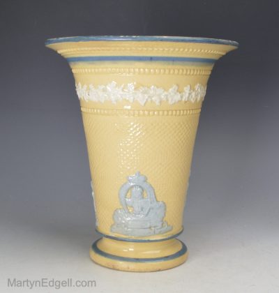 Commemorative pottery vase