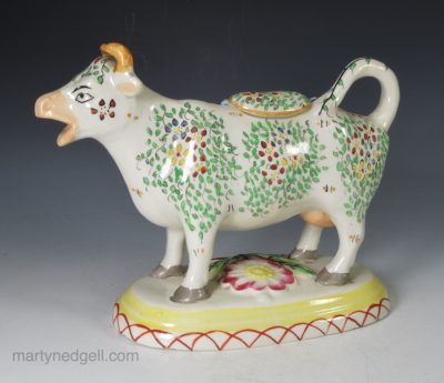 Staffordshire pottery cow creamer, circa 1920