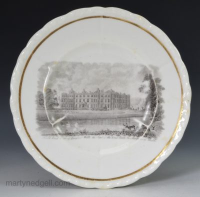 English porcelain plate decorated with a bat print of Longleat, circa 1830