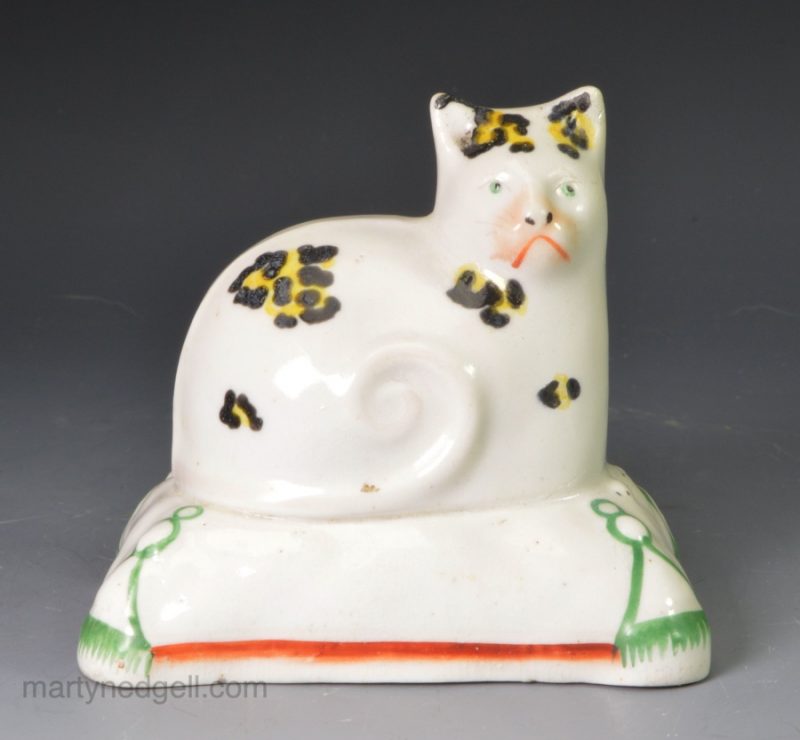 Staffordshire porcelain cat, circa 1840
