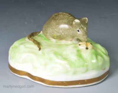 Staffordshire porcelain model of a mouse, circa 1830, Alcock Pottery