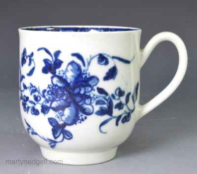 Worcester porcelain coffee cup painted in the Mansfield pattern, circa 1760