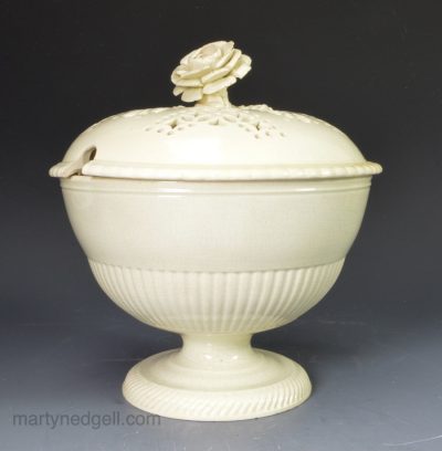 Pierced creamware pottery sauce tureen, circa 1780