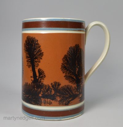 Pearlware pottery quart mug decorated with dendritic mocha, circa 1820