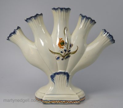Prattware pottery quintal vase, circa 1820