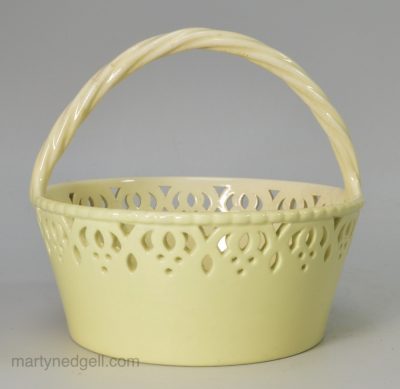 Creamware pottery pierced basket, circa 1780, Wedgwood, Staffordshire