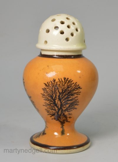 Mochaware pottery pepper pot, circa 1820
