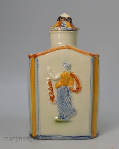 Prattware pottery tea canister and lid decorated with high fired colours under a pearlware glaze, circa 1800 Gordons Potteries, Scotland