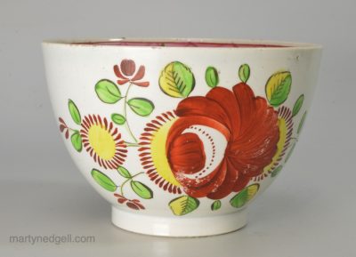 Pearlware pottery tea bowl, circa 1820