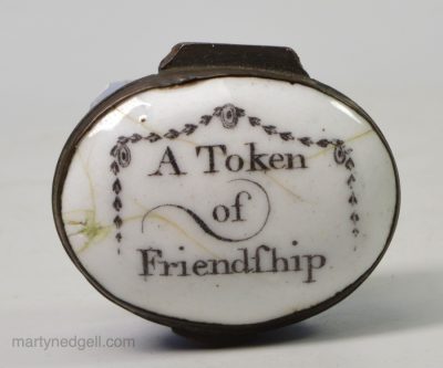 Bilston enamel patch box, circa 1780 "A Token of Friendship"