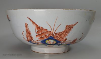 London delft bowl, circa 1740, possibly Vauxhall