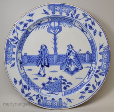 Liverpool delft charger decorated with European actors, circa 1760