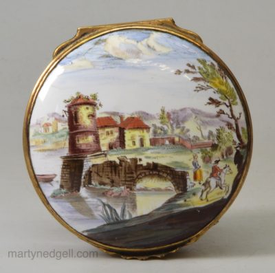 South Staffordshire enamel snuff box with gilded bronze mounts, circa 1770