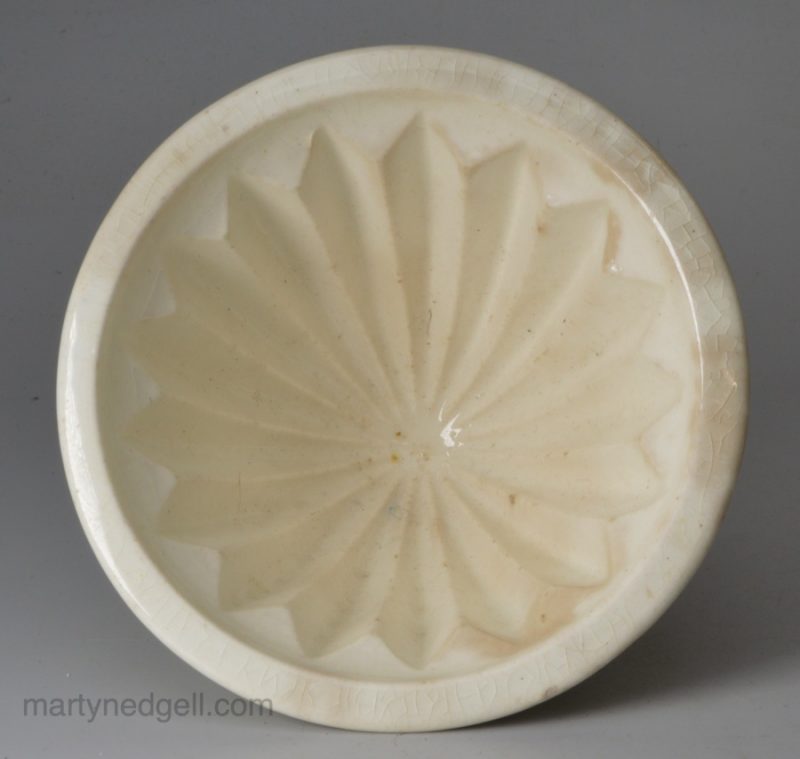 Davenport pearlware pottery jelly mould, circa 1860