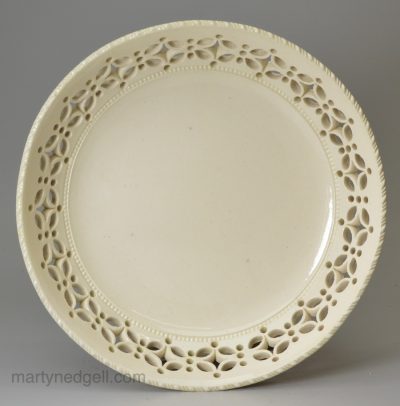 Small creamware pottery pierced dish, circa 1780