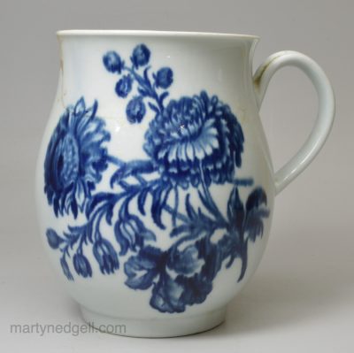 Worcester porcelain mug, circa 1775