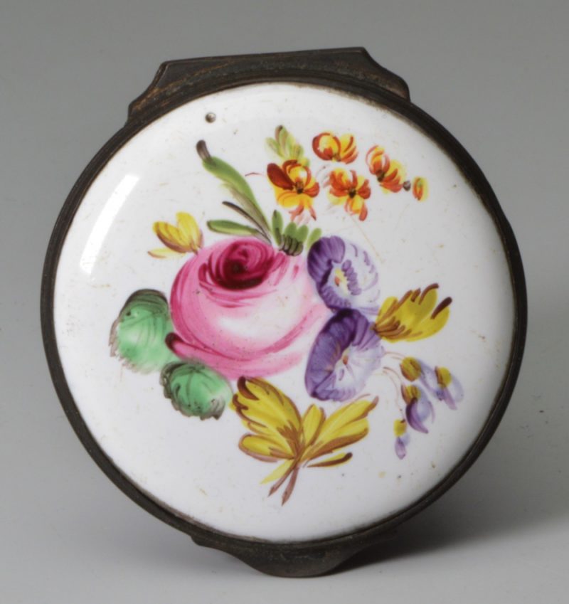 Bilston enamel patch box, circa 1780