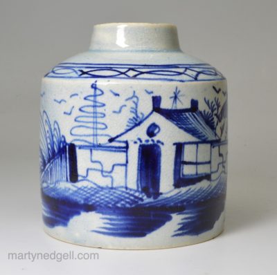 Pearlware pottery tea canister decorated in underglaze blue, circa 1800