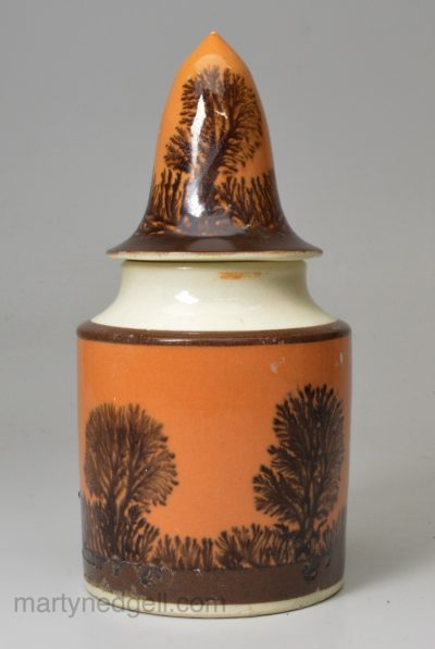 Mocha ware pottery mustard pot, cover and spoon, circa 1820