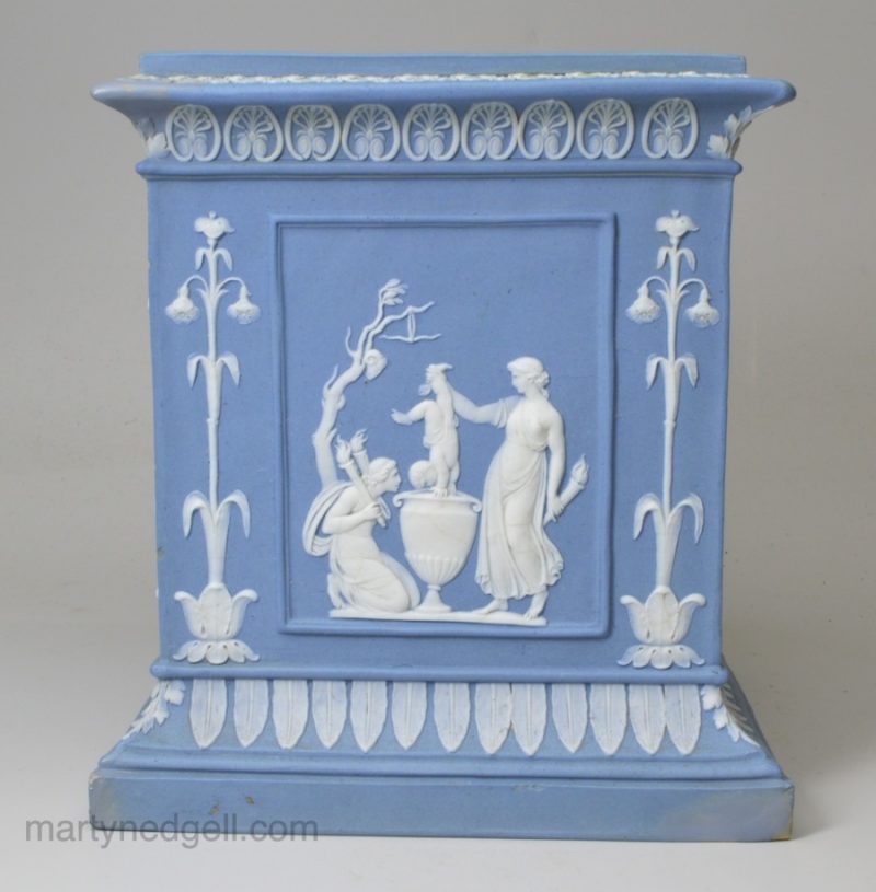 Wedgwood jasper ware pedestal, circa 1785