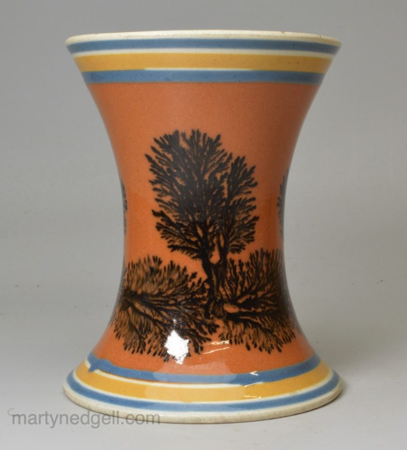 Mochaware pottery vase with dendritic decoration, circa 1820