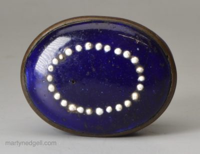 Bilston enamel pill box, circa 1780