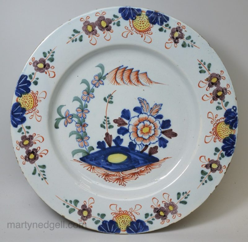 London delft polychrome 'Fried Egg' charger, circa 1760