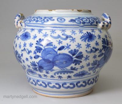 Bristol delft storage jar, circa 1720