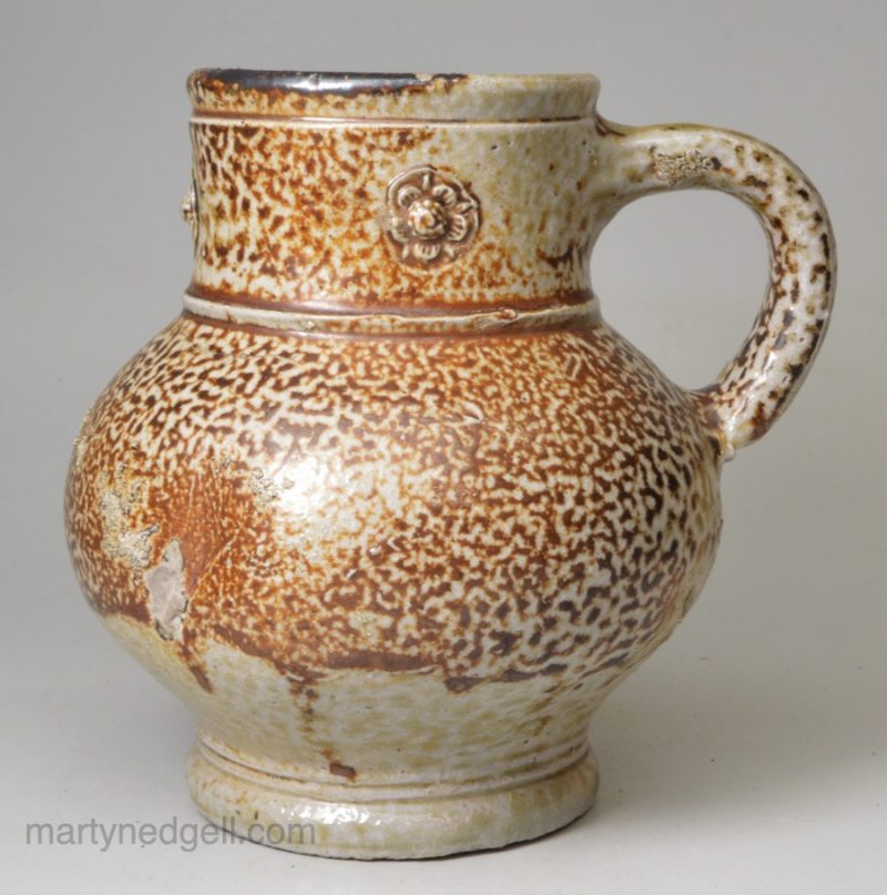 Small German saltglaze stoneware gorge, circa 1600