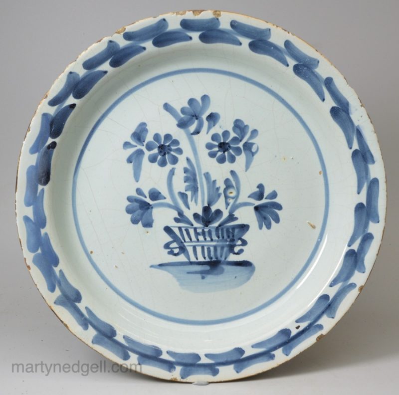 London delft pancake plate, circa 1730