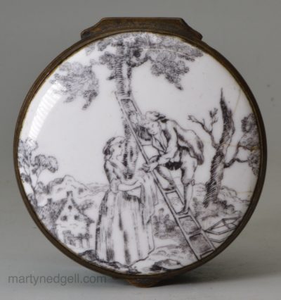 Bilston enamel snuff box decorated with a print, circa 1770