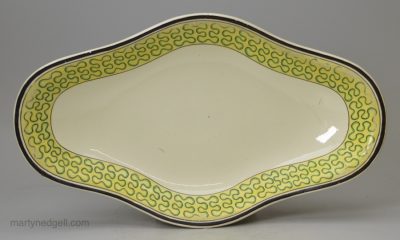 Wedgwood creamware pottery oval dessert dish, circa 1800