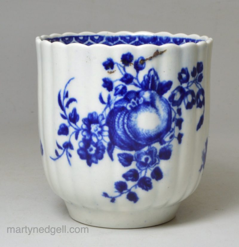 Caughley ribbed porcelain coffee cup, circa 1780