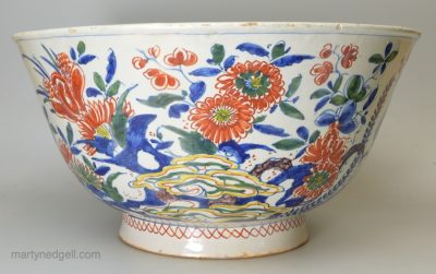 Large London delft polychrome bowl, circa 1730