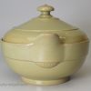 Wedgwood drabware pottery sugar basin and cover, circa 1820