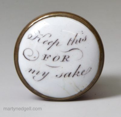 Pearlware pottery child's plate 'ZOOLOGICAL GARDENS, OTTER HOUSE', circa 1830 Davenport Pottery Staffordshire