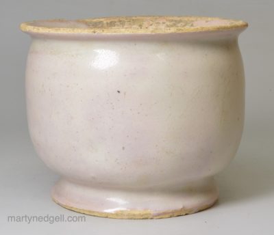 London delft ointment pot, circa 1680