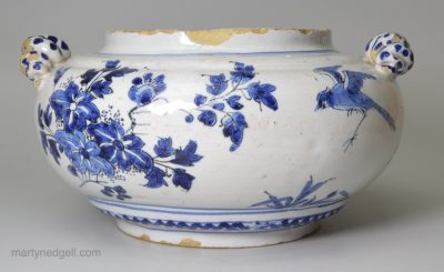 London delft storage vessel, circa 1690