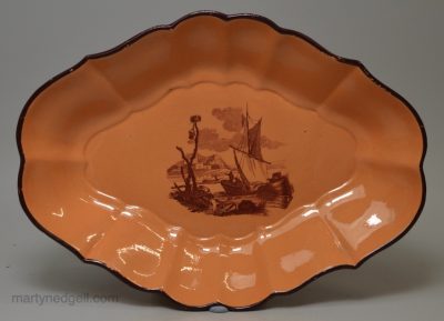 Don Pottery chalcedony dessert dish, circa 1810