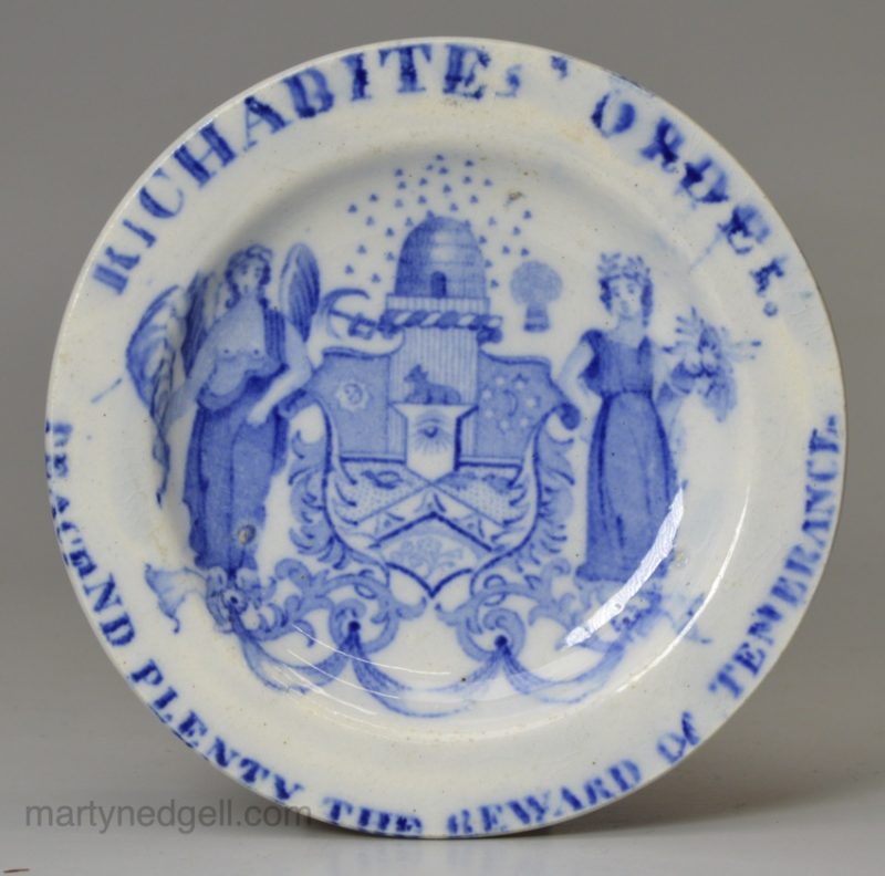 Small pearlware pottery cup plate for the temperance movement 'RICHARBITE ORDER', circa 1835