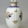 Worcester porcelain tea canister and lid, circa 1775