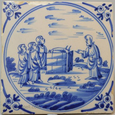 Dutch Delft biblical tile, Noah sacrifices animals to God Genesis 8:20, circa 1750