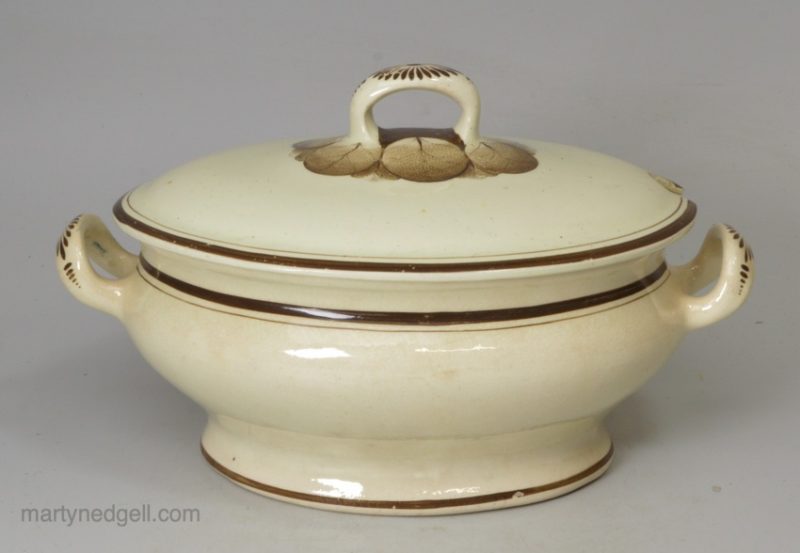 Creamware pottery sauce tureen, circa 1800