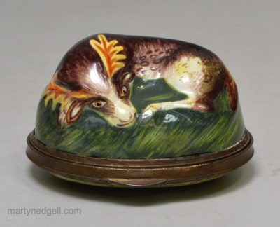 Rare Bilston enamel stag or reindeer bonbonniere, circa 1770