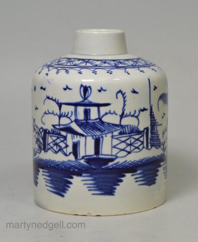 China glaze pottery tea canister decorated in blue under a pearlware glaze, circa 1800