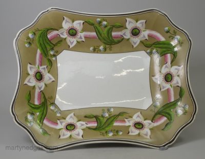 Wedgwood pearlware pottery dessert dish, circa 1820