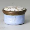 Bilston enamel pill box 'Remember the GIVER', circa 1780