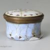 Bilston enamel pill box 'Remember the GIVER', circa 1780