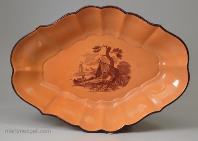 Don pottery dessert dish, circa 1820