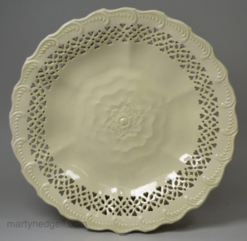 Creamware pottery pierced and moulded dish, circa 1780